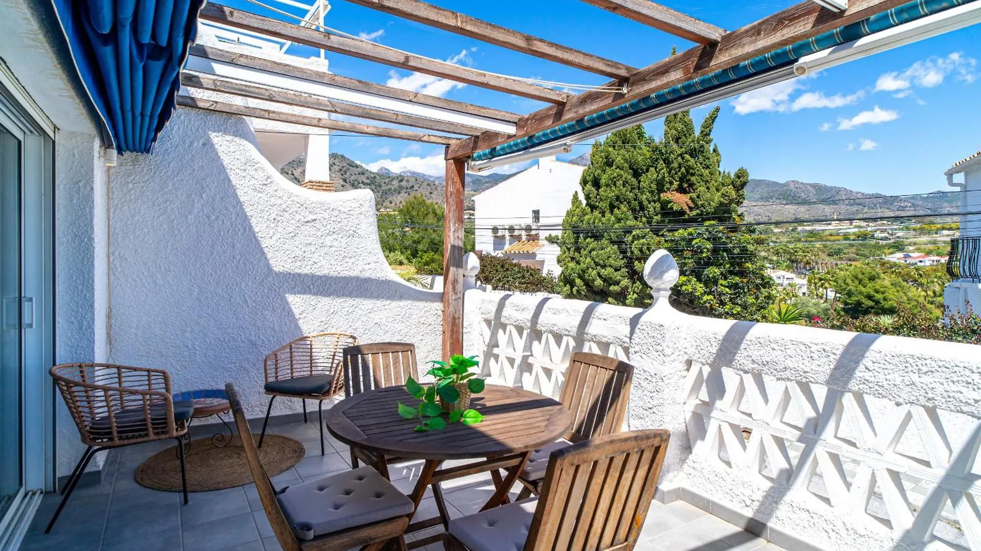 Апартаменты Sunny Vista Chimenea By Casasol Нерха Испания